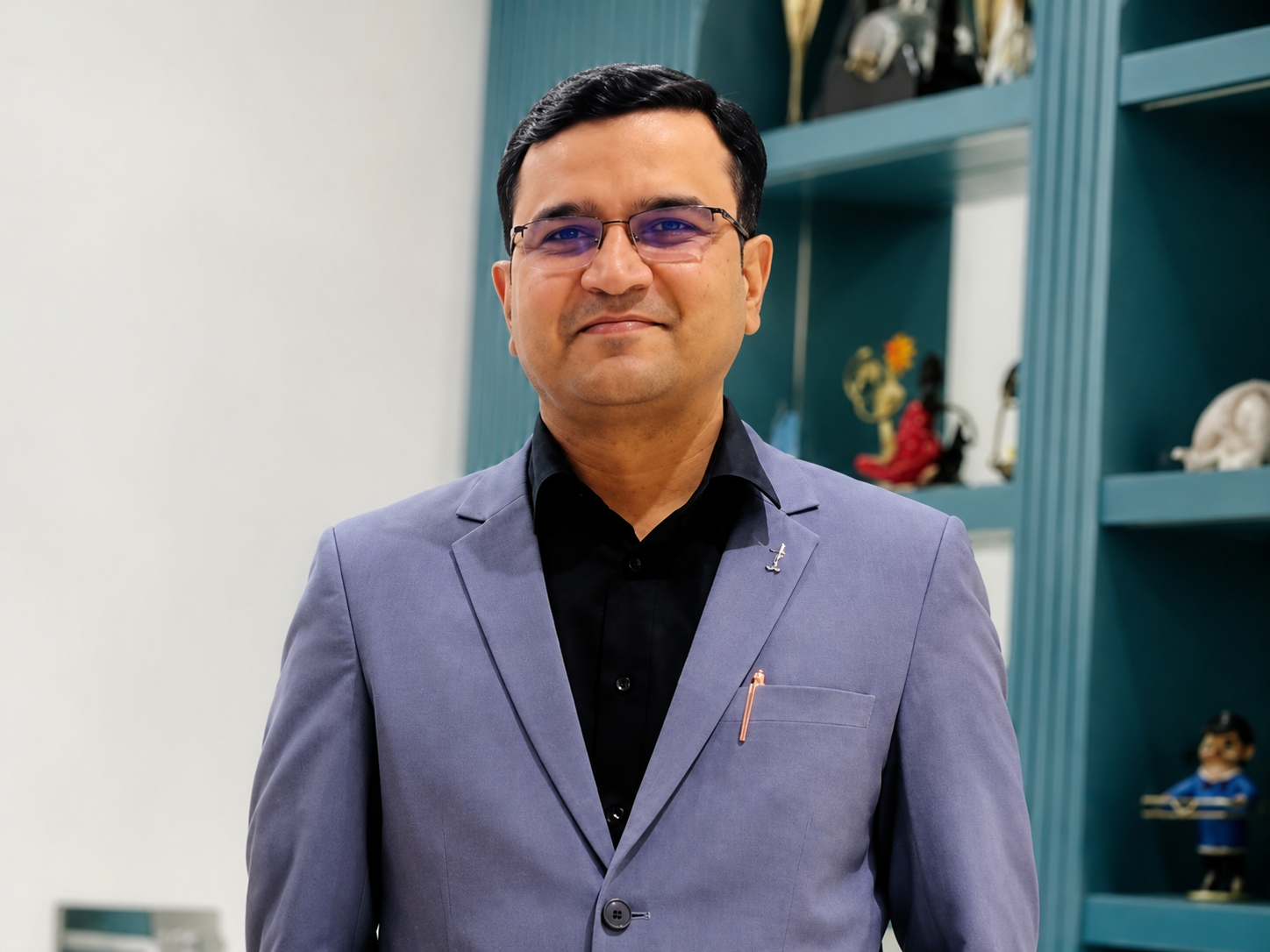 Dr. Ali Hasan